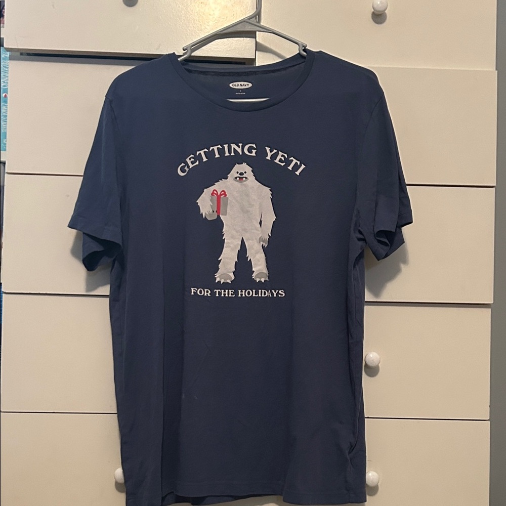 Old Navy Dark Blue Yeti Holiday Tee